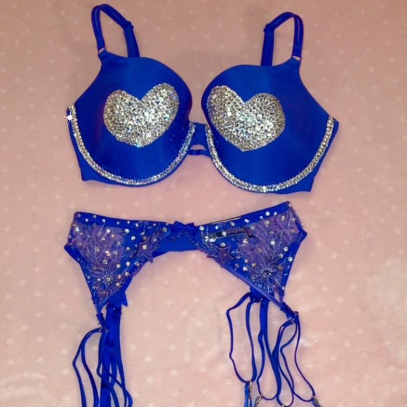 💗 VICTORIA SECRET FASHION SHOW CUSTOM BLING LINGERIE OUTFIT SET BRA GARTER 34DD - Picture 4 of 10